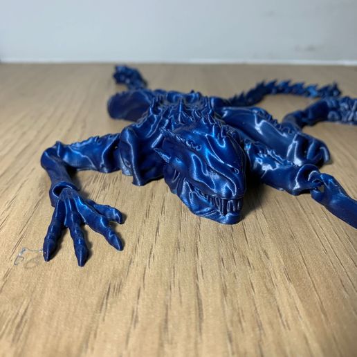 Articulated Alien - The Phynagrin Show
