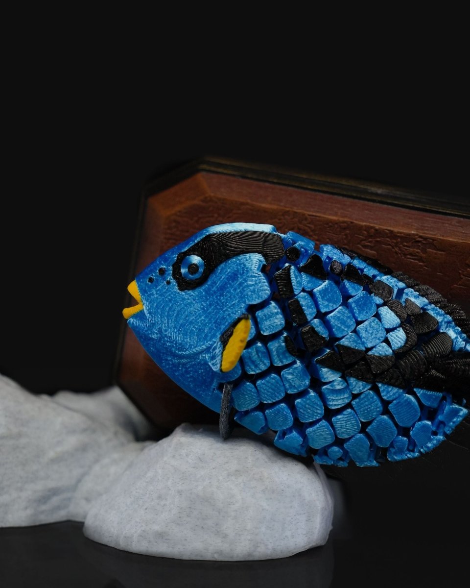 Articulated Blue Tang - The Phynagrin Show
