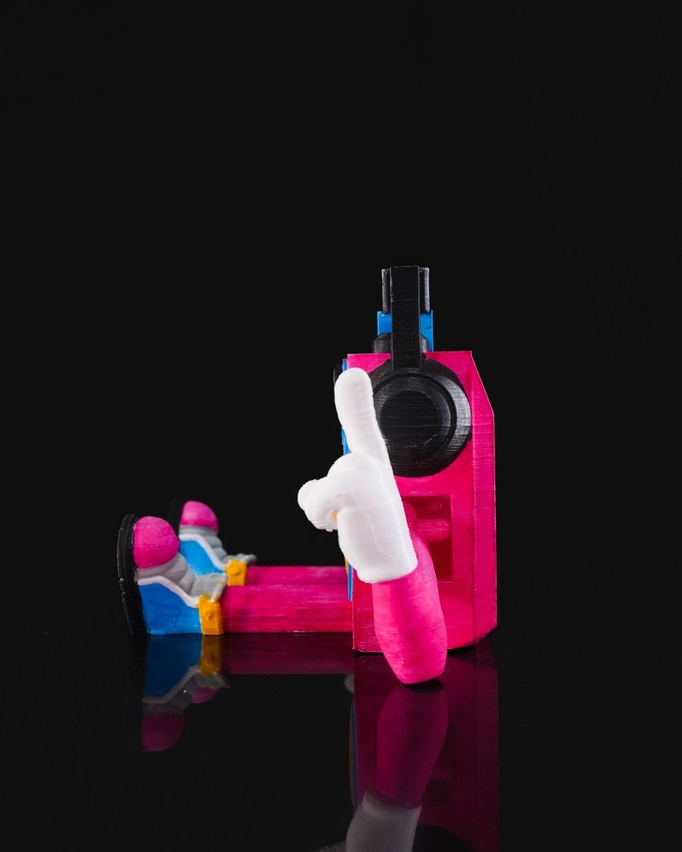 Articulated Boombox - The Phynagrin Show