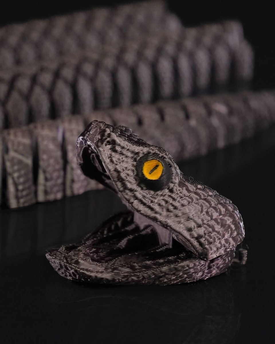 Articulated Bush Viper - The Phynagrin Show