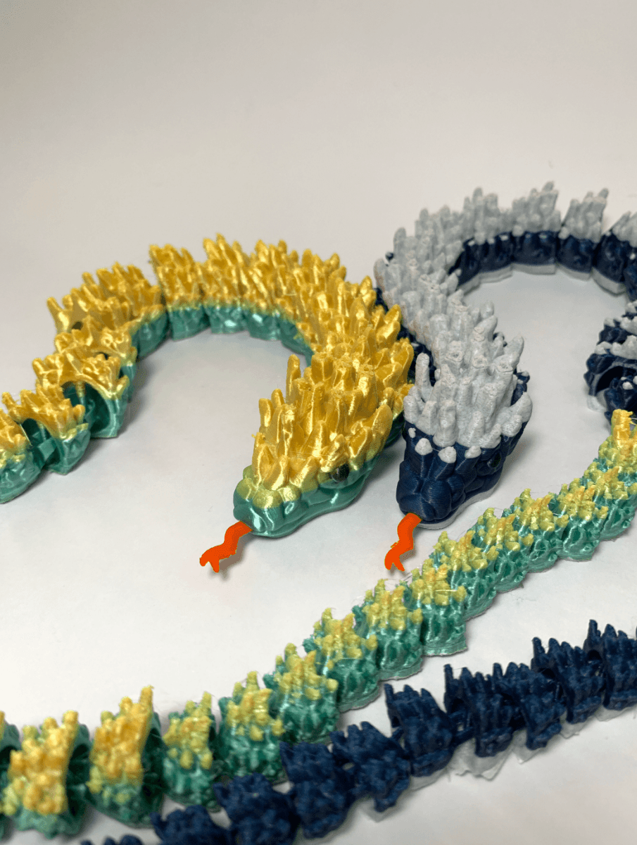 Articulated Frost Snake - The Phynagrin Show