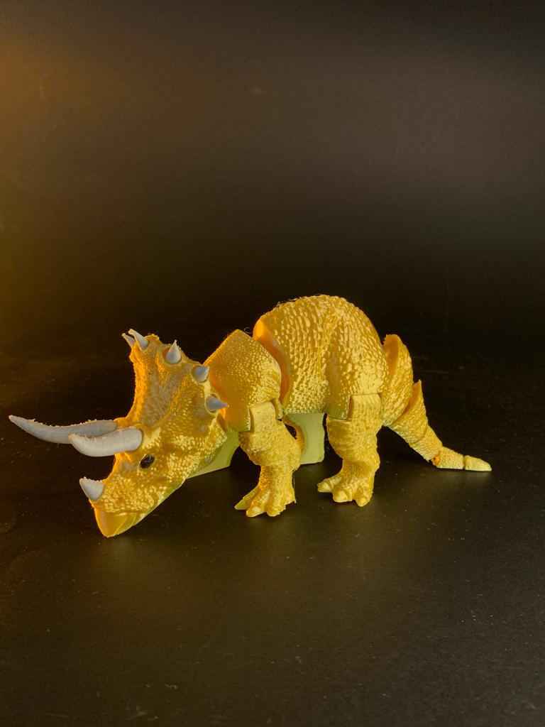 Articulated Triceratops - The Phynagrin Show