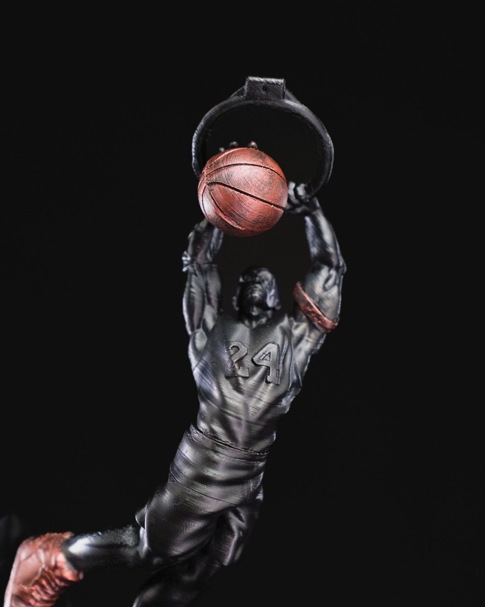 Backboard Breaking Dunk - The Phynagrin Show