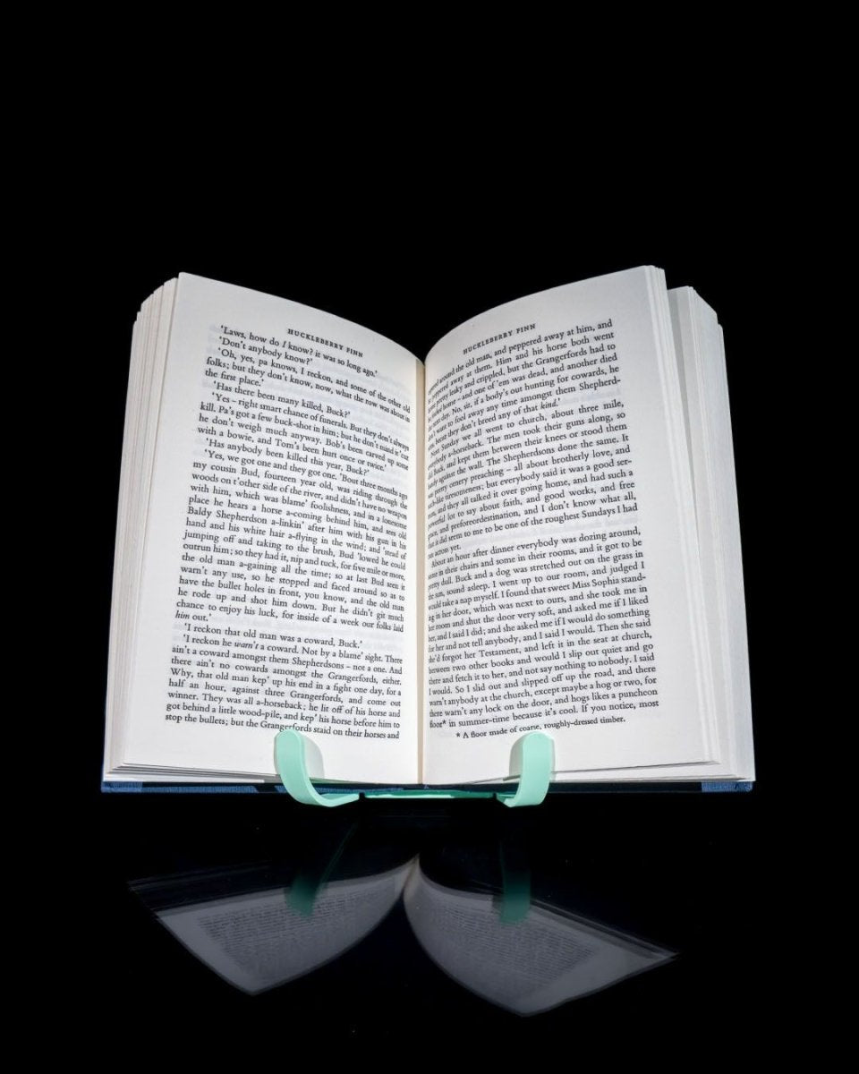 Book Stand - The Phynagrin Show