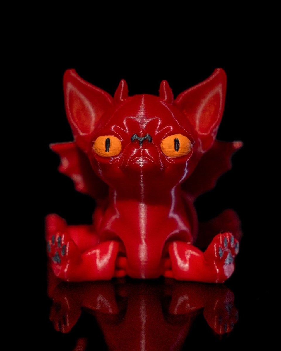 Chihuahua, Demonic Dog - The Phynagrin Show