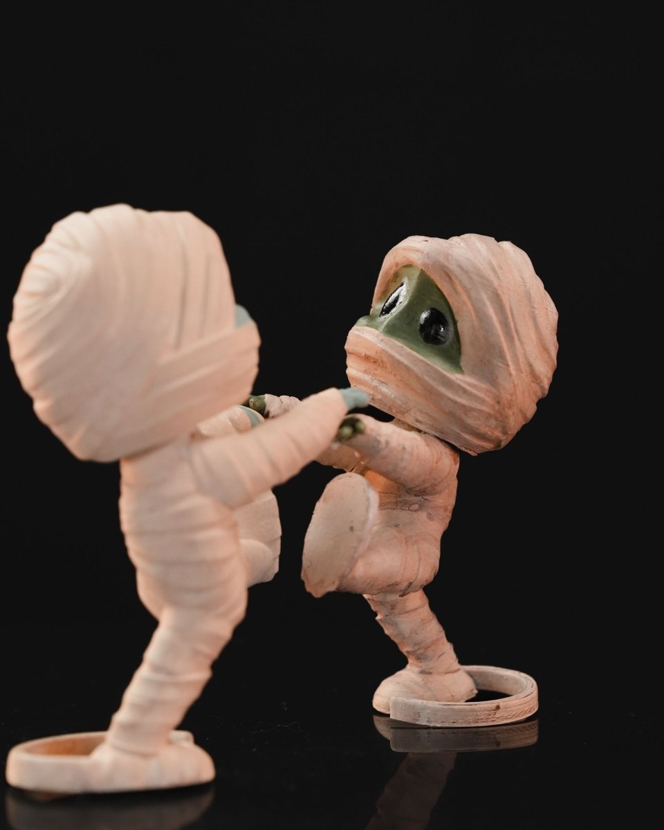 Clingy Mummies - The Phynagrin Show