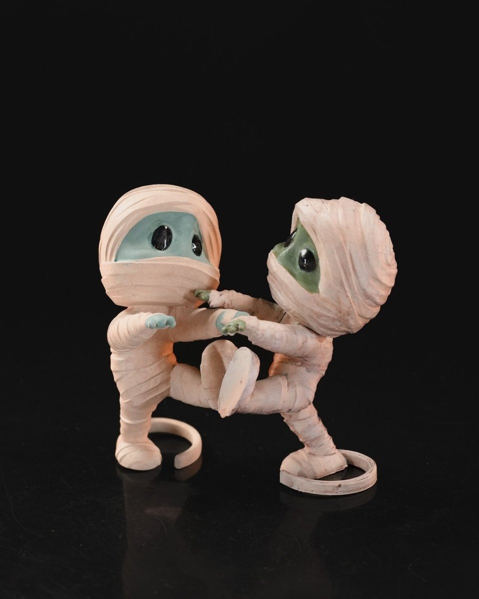 Clingy Mummies - The Phynagrin Show