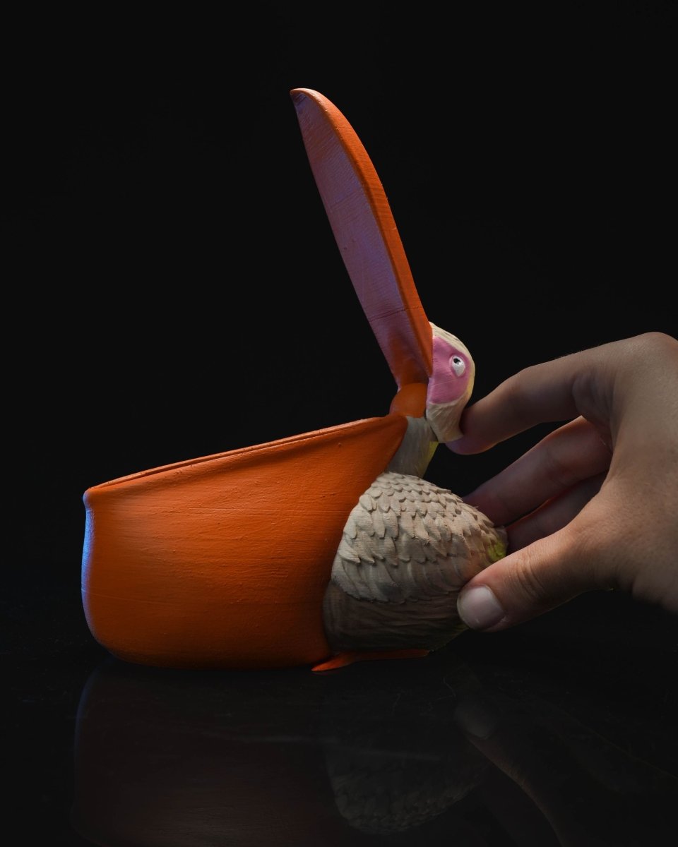 Pelican Trinket Eater - The Phynagrin Show