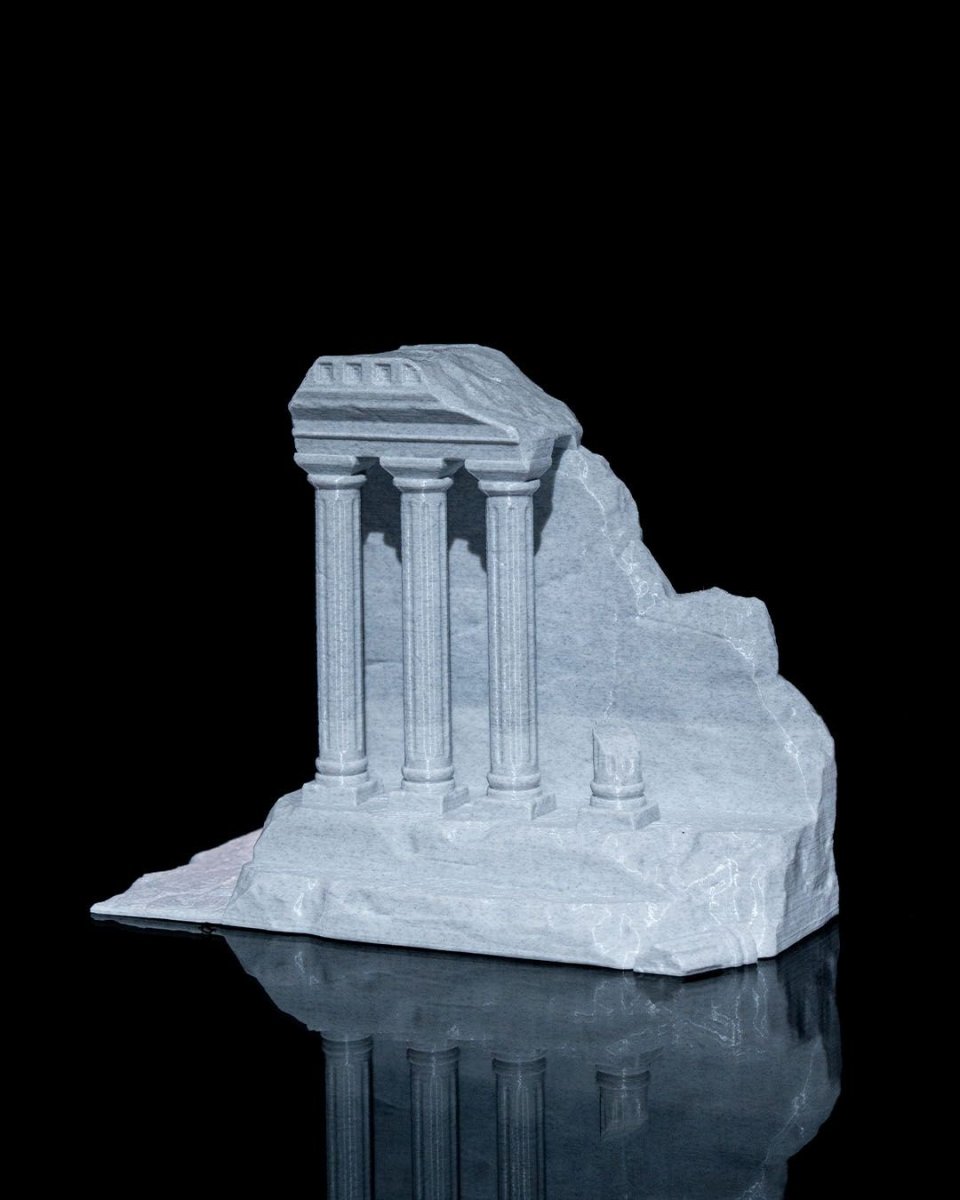 Ruined Bookend - The Phynagrin Show