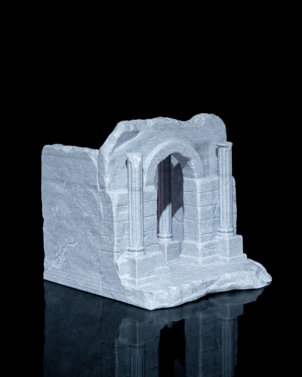 Ruined Bookend - The Phynagrin Show