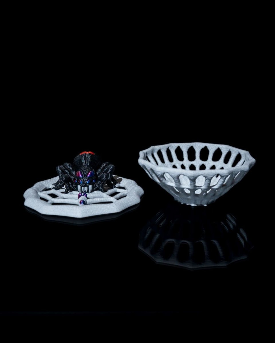 The Spider's Candy Bowl - The Phynagrin Show