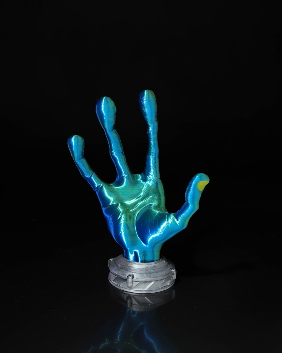 Alien Hand Controller Holder - The Phynagrin Show