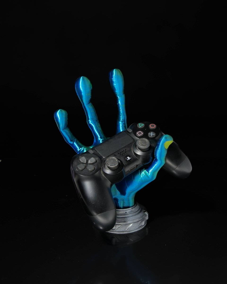 Alien Hand Controller Holder - The Phynagrin Show