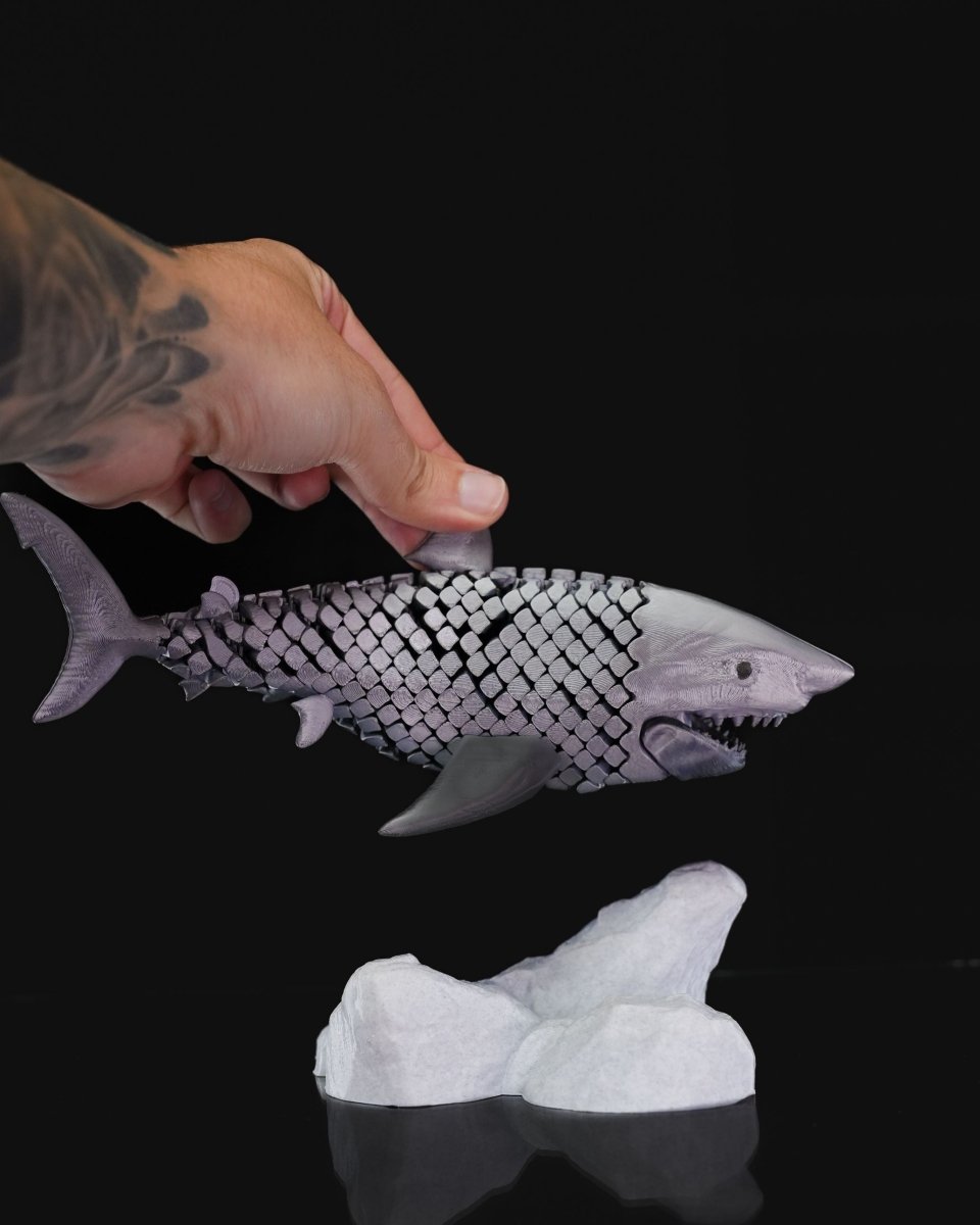 Articulated Great White Shark - The Phynagrin Show