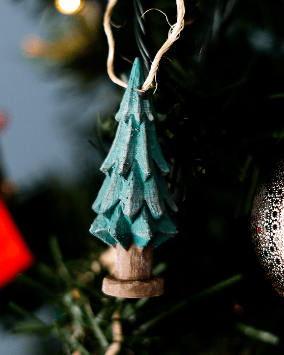 "Hand - Carved" Christmas Ornaments - The Phynagrin Show