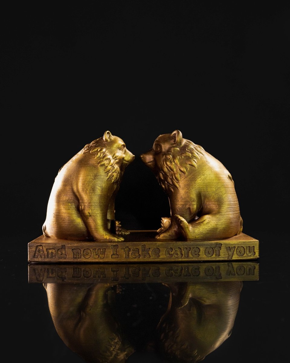 Mama Bear and Cub Statuette - The Phynagrin Show