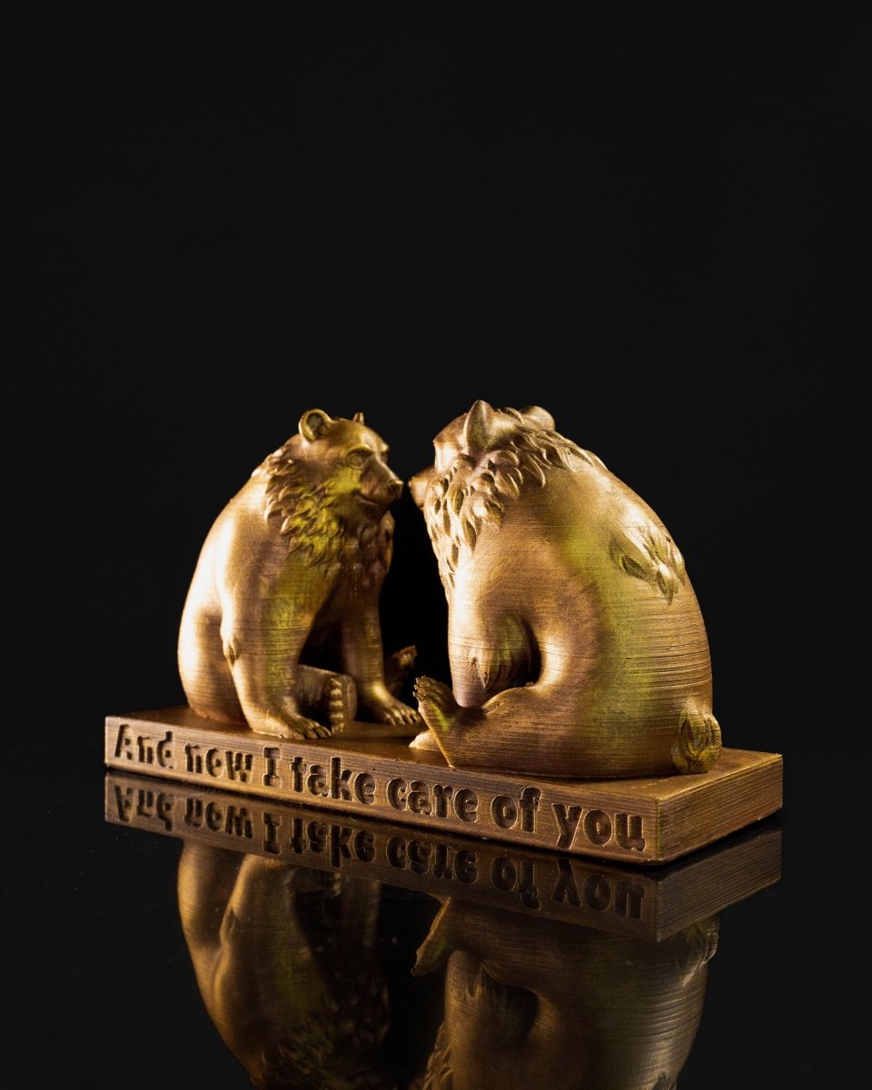 Mama Bear and Cub Statuette - The Phynagrin Show