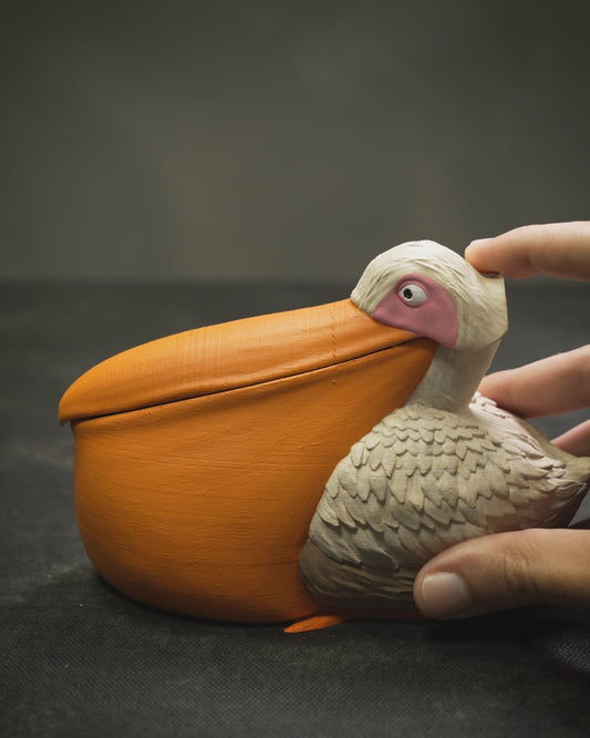 Pelican Trinket Eater