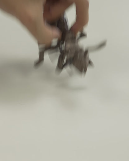 Ant-iculate