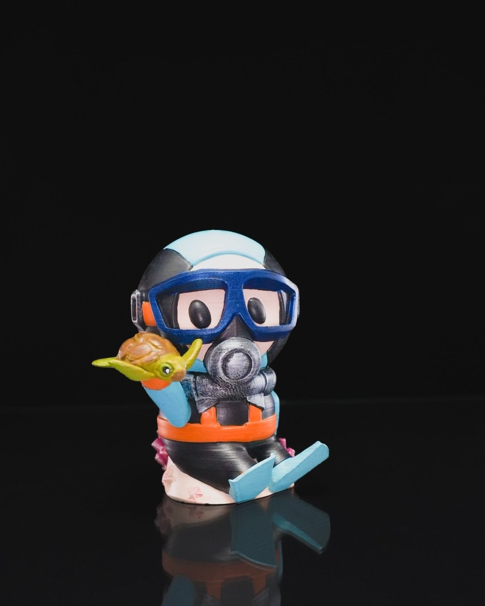 Scuba Diver Figurines - The Phynagrin Show