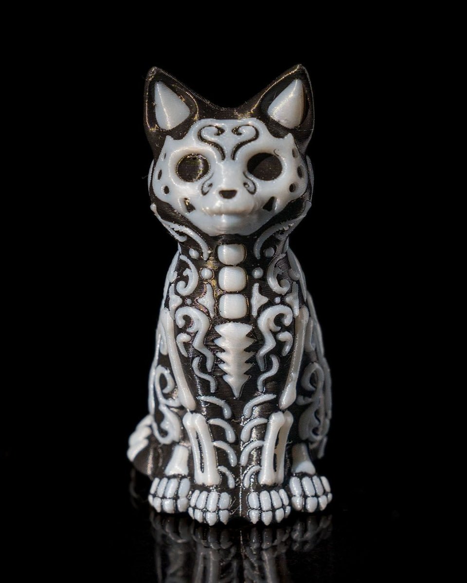 Skeleton Pet Figurines - The Phynagrin Show