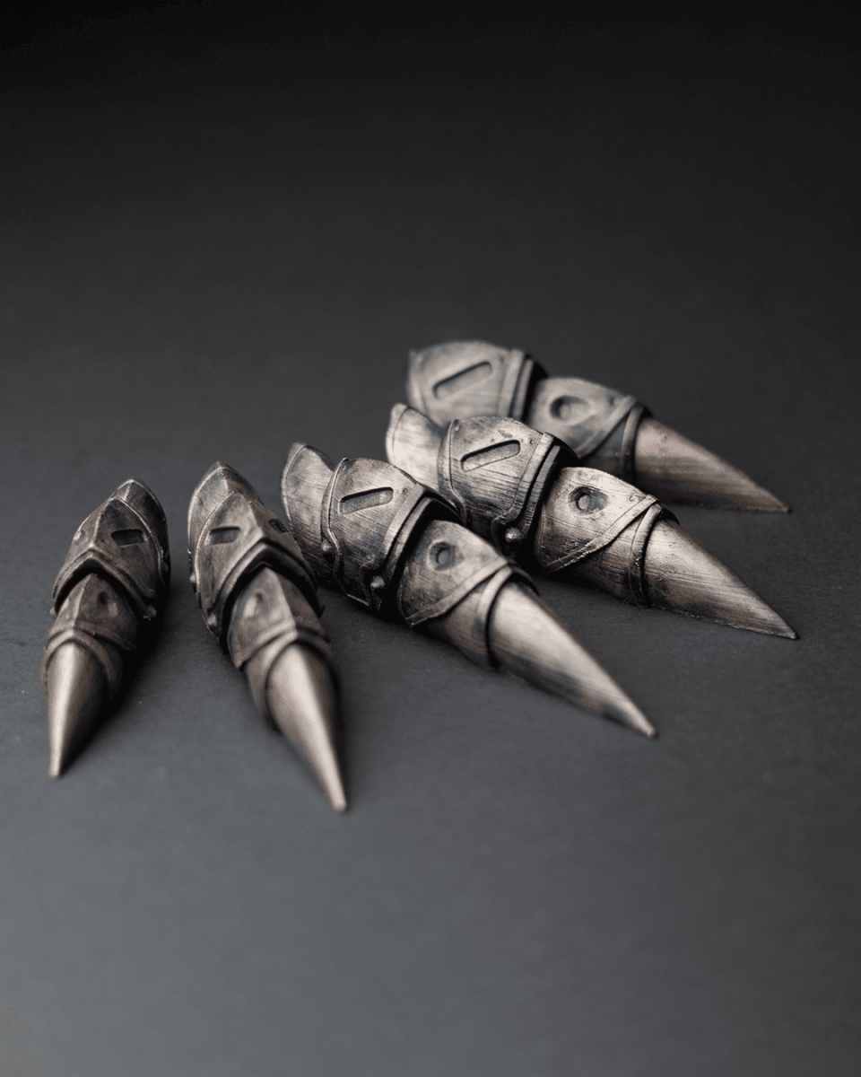 Steampunk Claws - The Phynagrin Show
