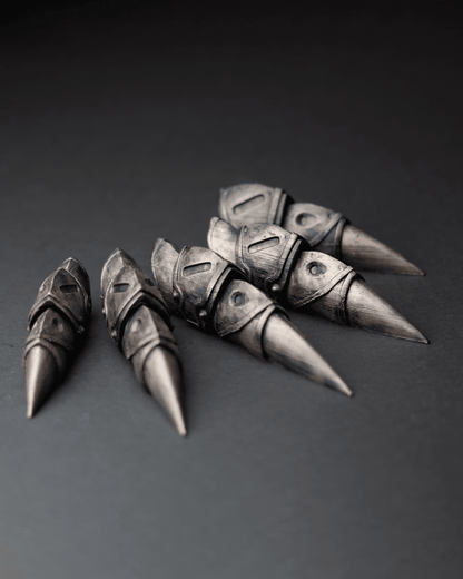 Steampunk Claws - The Phynagrin Show