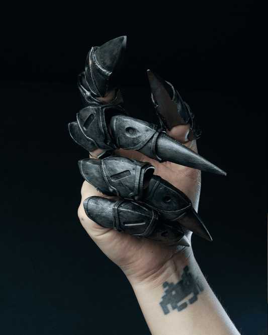Steampunk Claws - The Phynagrin Show